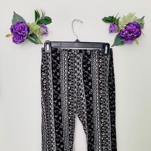 ✨Mid-Rise Flare Pants